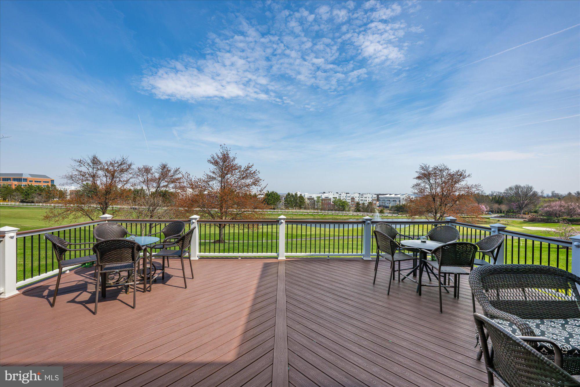 BELMONT COUNTRY CLUB - Residential