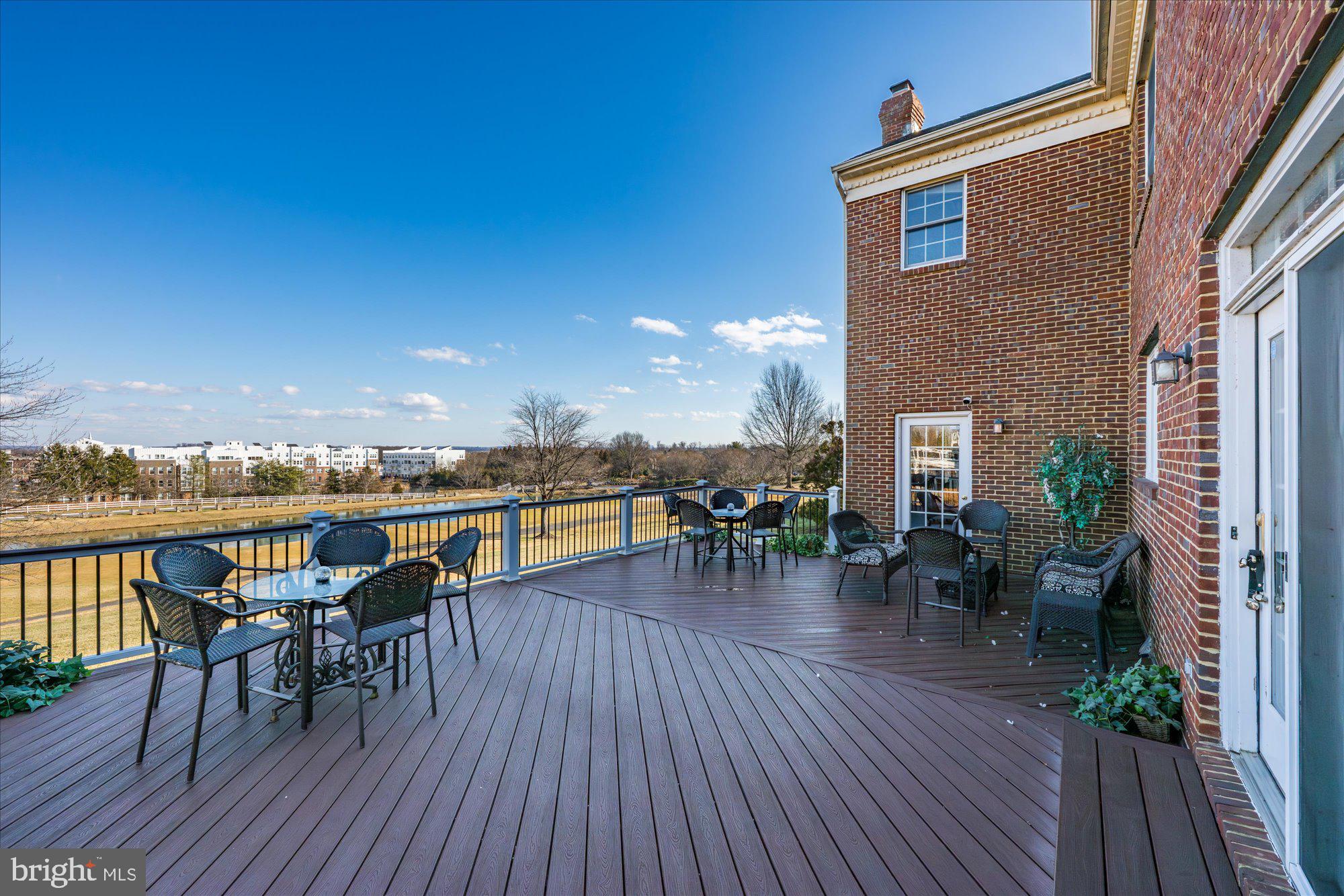 BELMONT COUNTRY CLUB - Residential