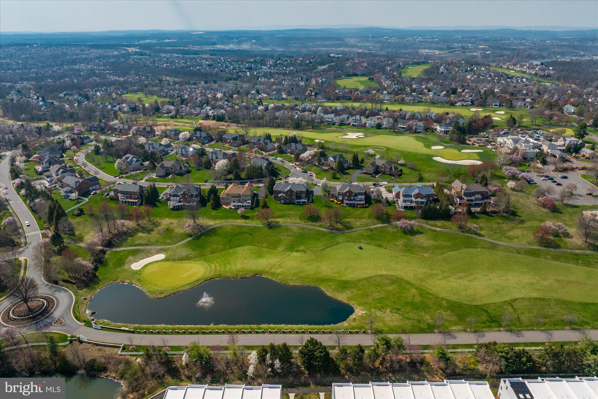 BELMONT COUNTRY CLUB - Residential