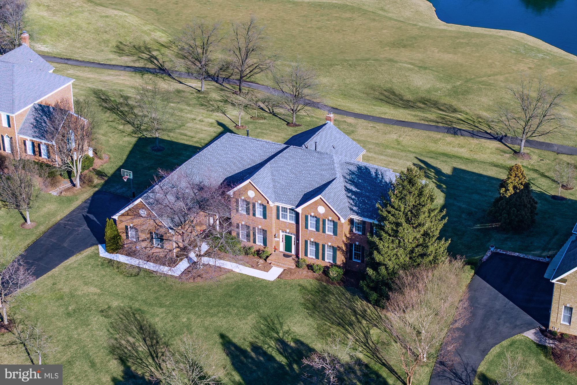 BELMONT COUNTRY CLUB - Residential