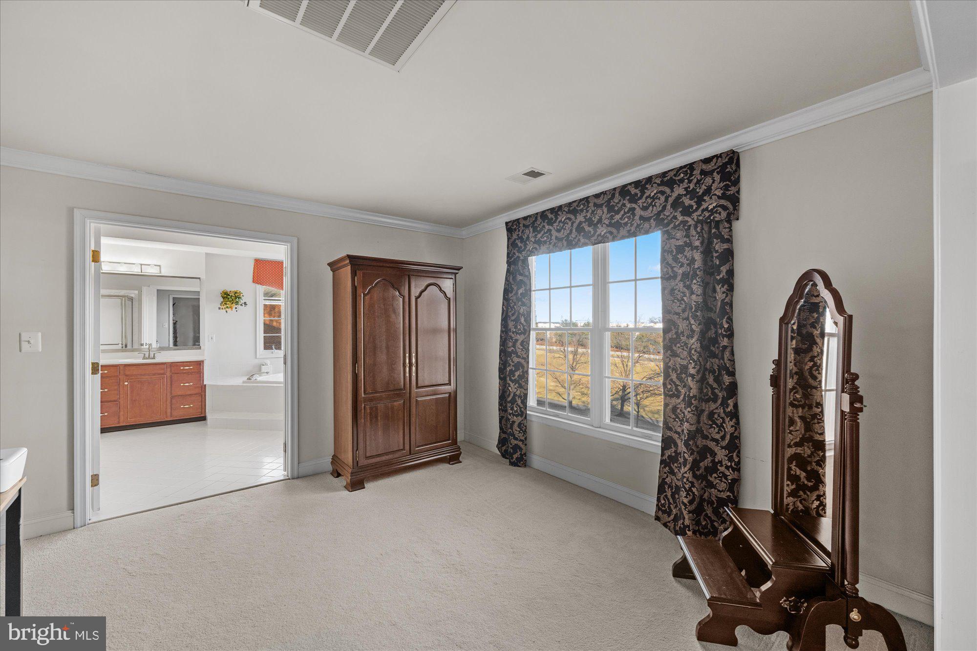 BELMONT COUNTRY CLUB - Residential