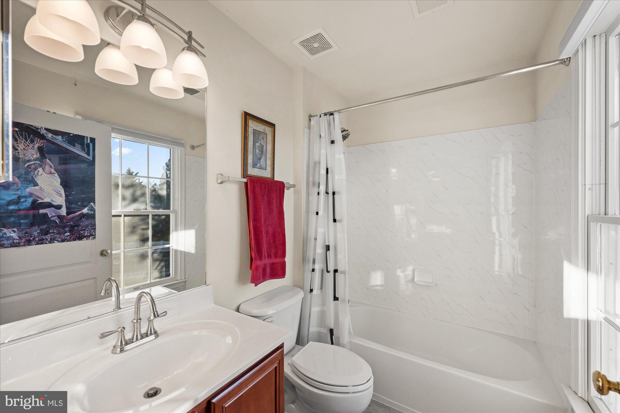 BELMONT COUNTRY CLUB - Residential