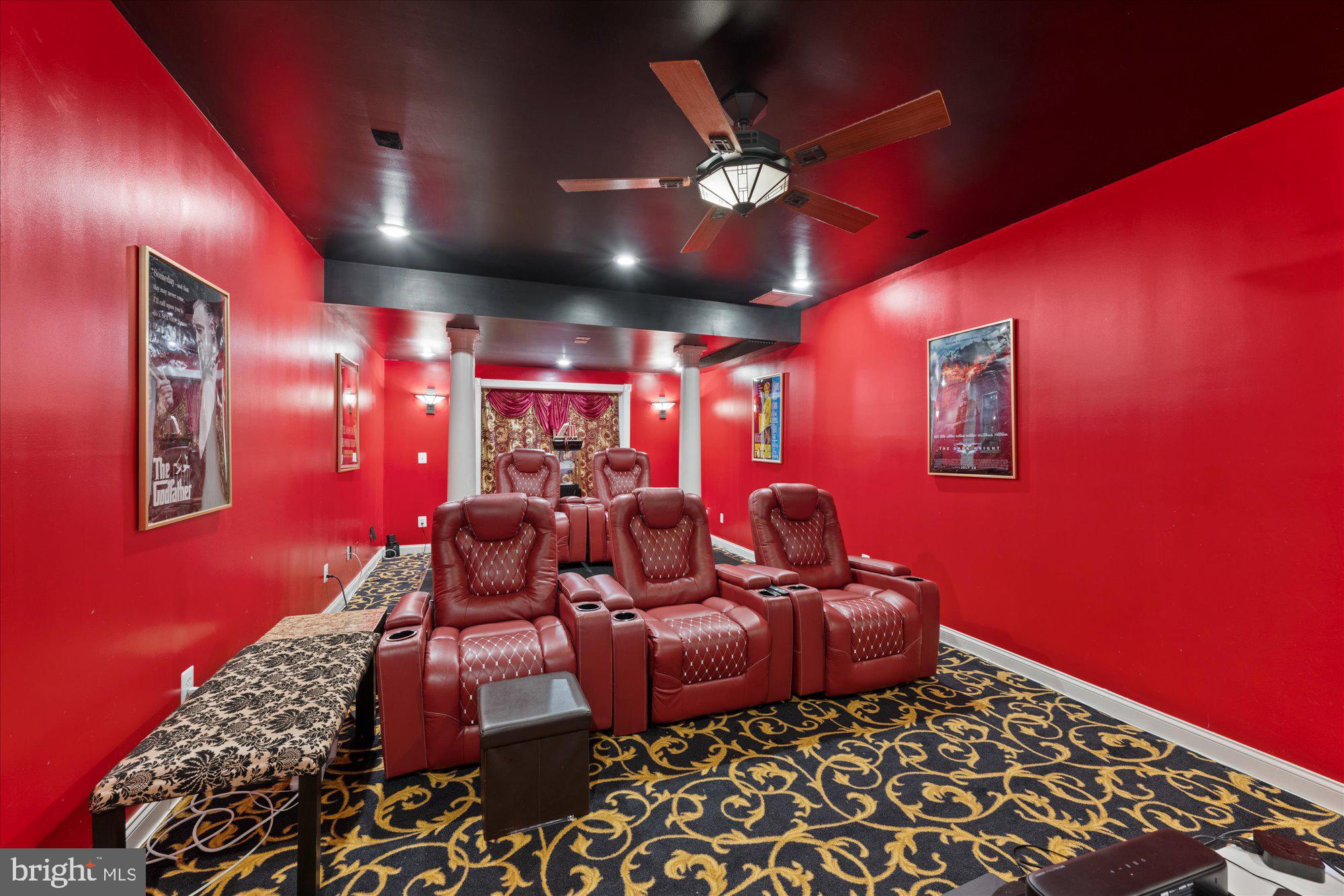 BELMONT COUNTRY CLUB - Residential