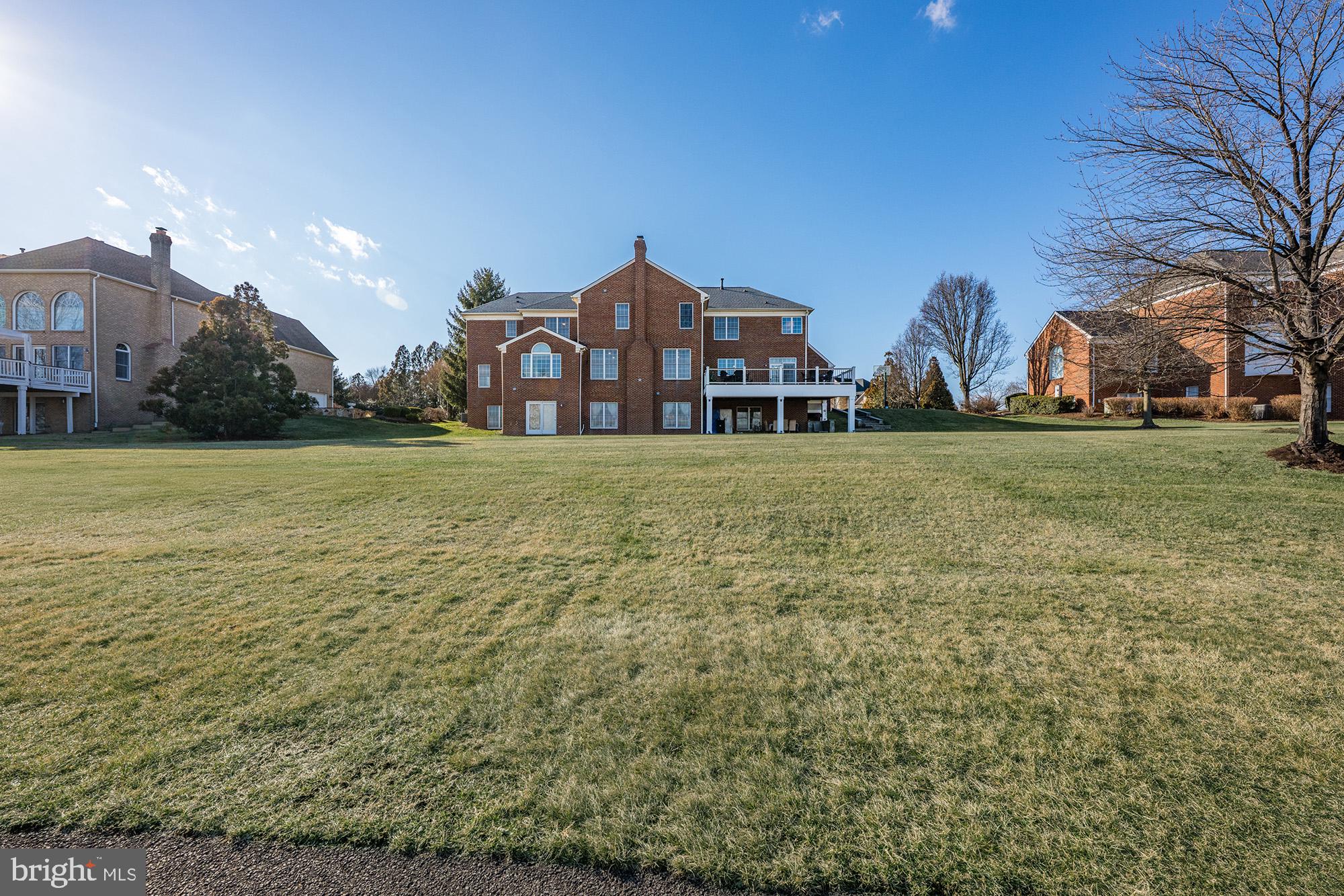 BELMONT COUNTRY CLUB - Residential