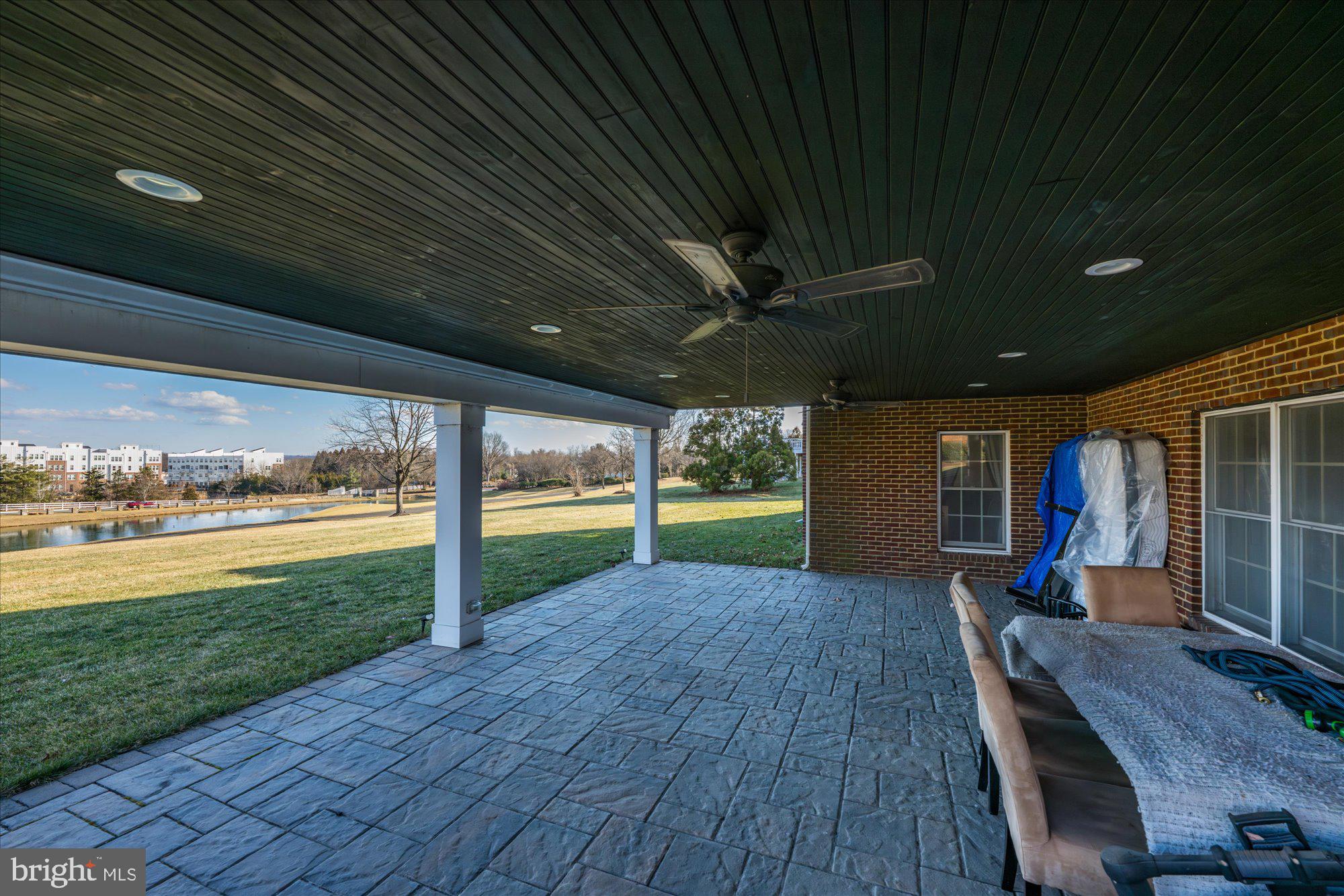 BELMONT COUNTRY CLUB - Residential