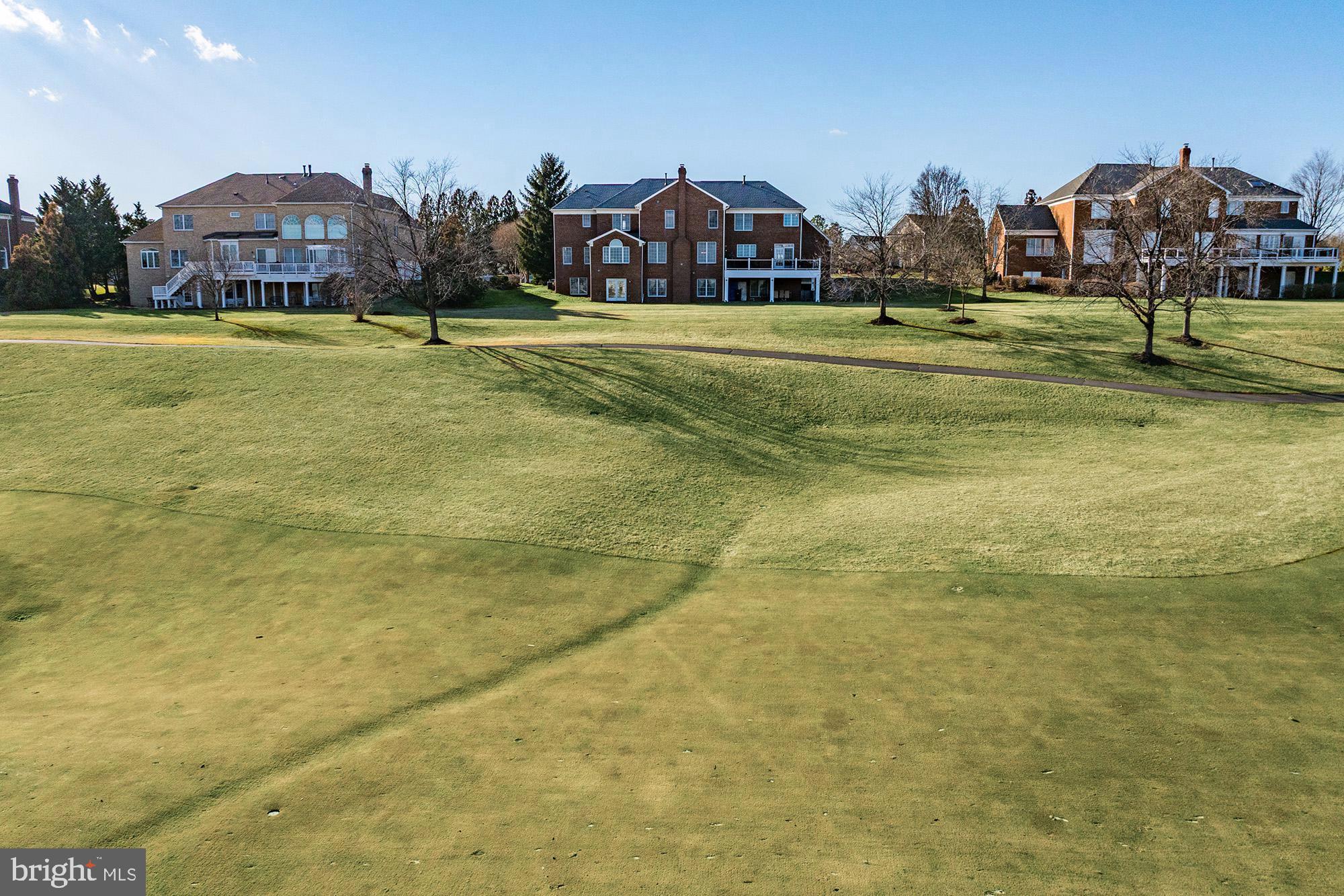 BELMONT COUNTRY CLUB - Residential