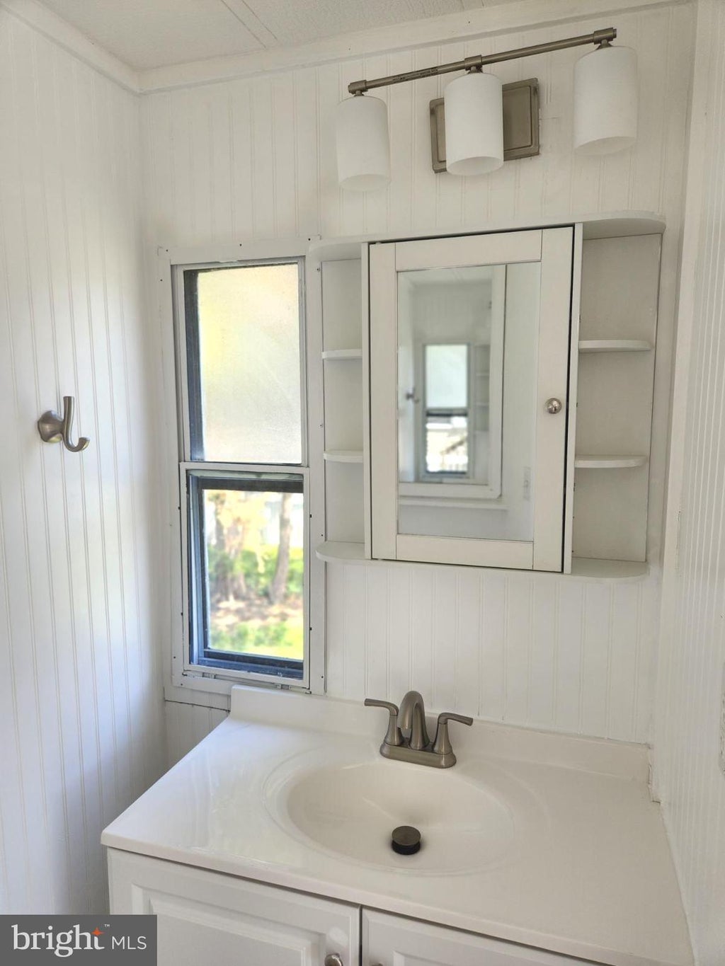 Photo of 312 Arizona Avenue, WILLIAMSTOWN, NJ 08094 (MLS # NJGL2072656)