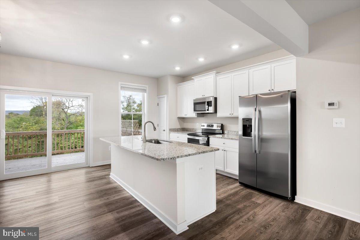 COLD SPRING RUN - Residential