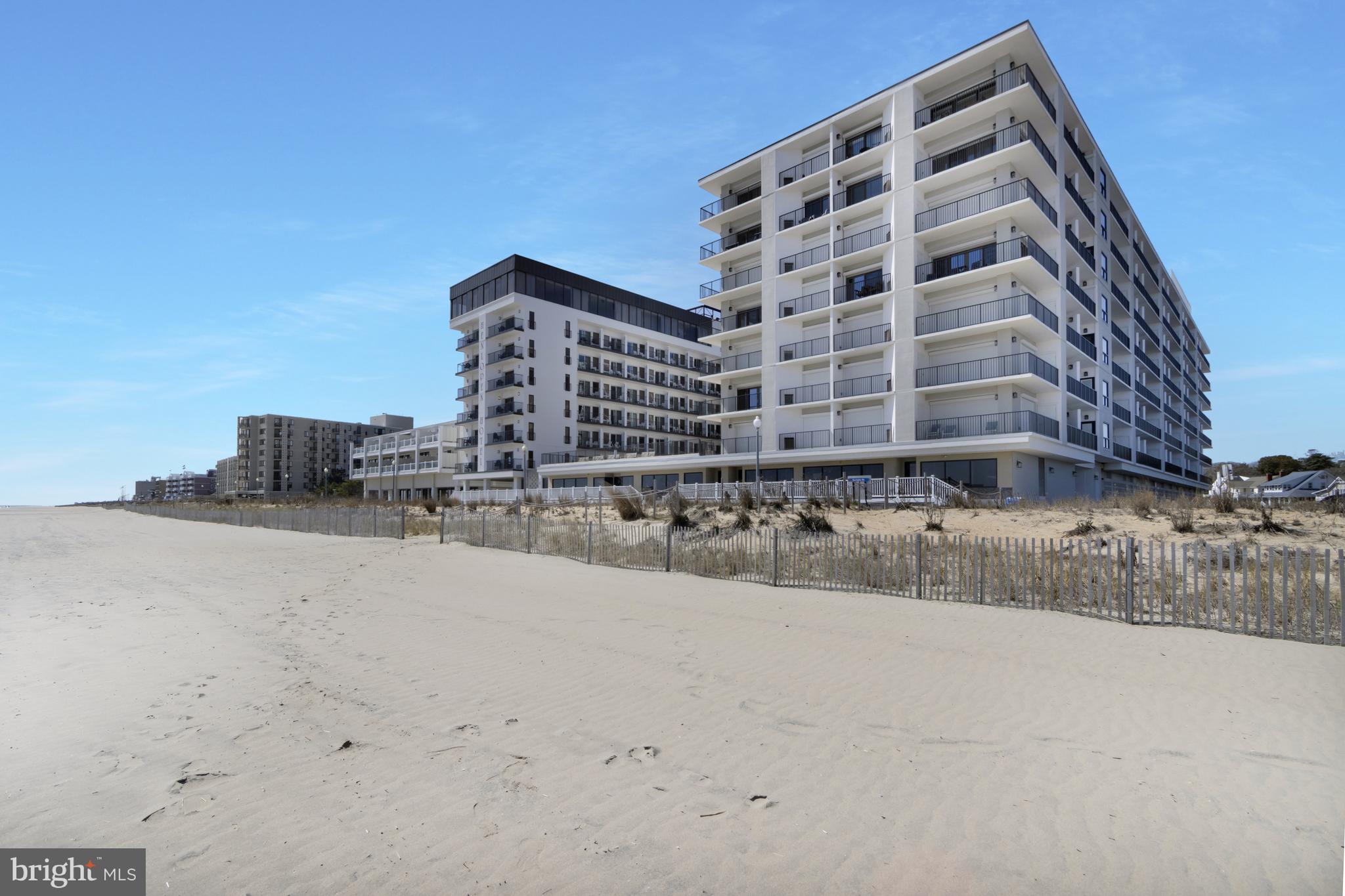 527 BOARDWALK AVENUE 216