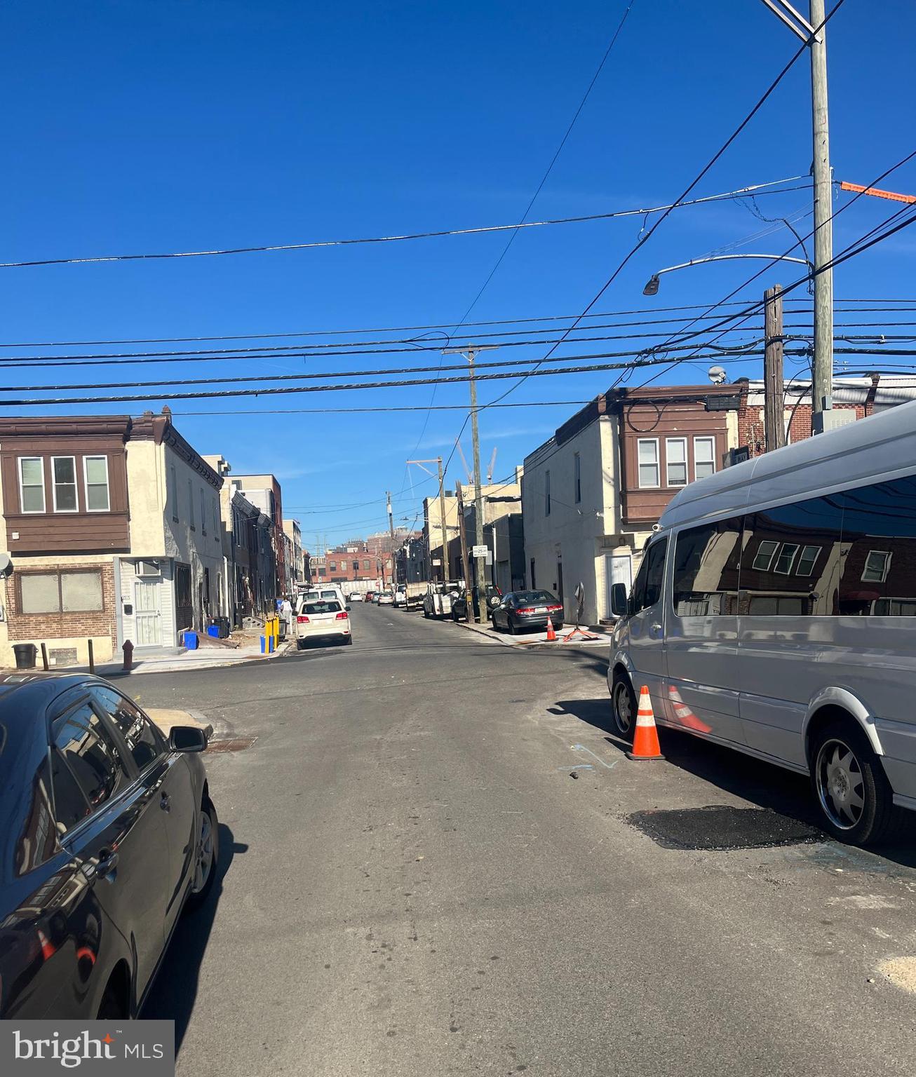 1302 S HARMONY STREET 06