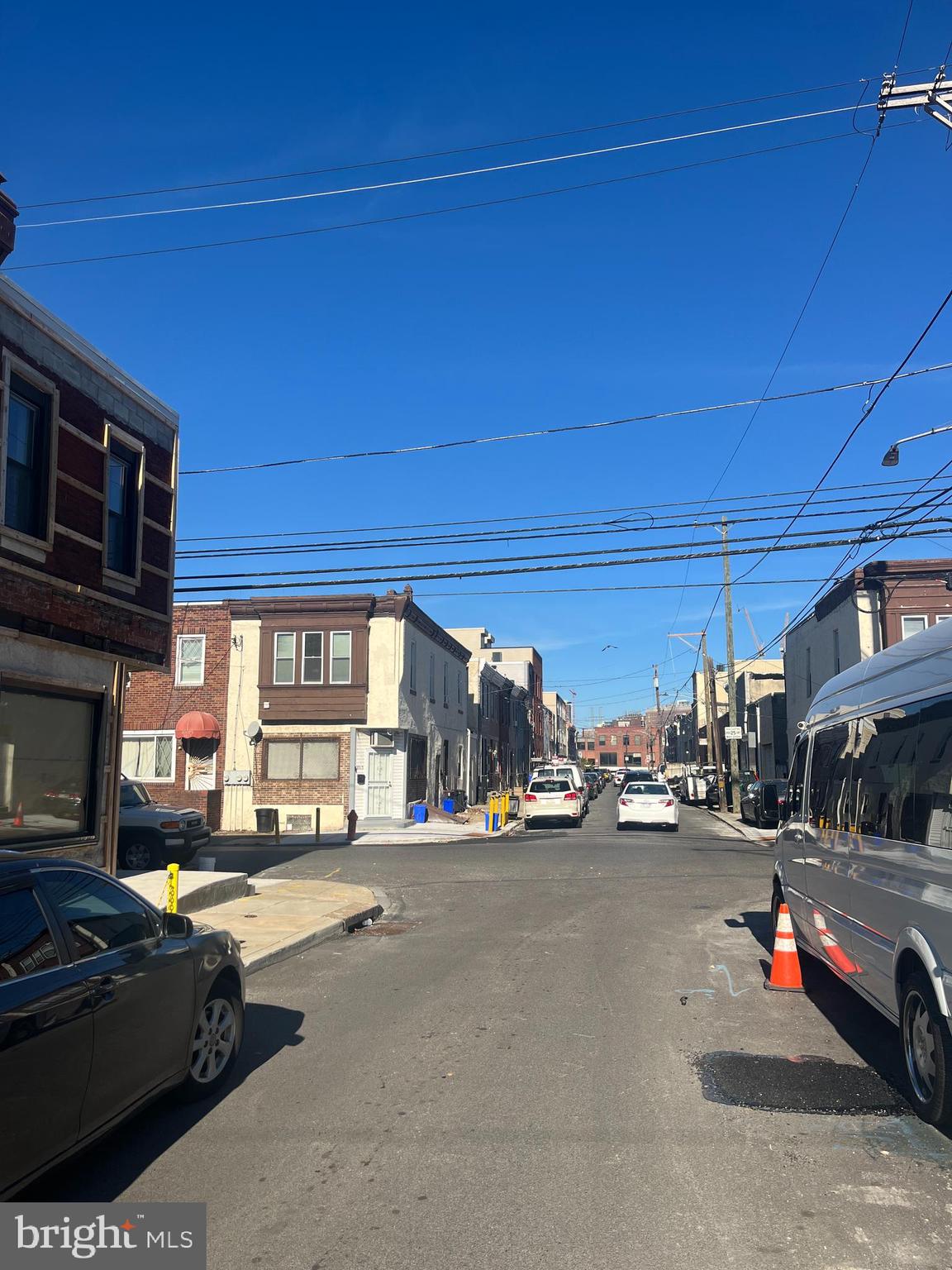 1302 S HARMONY STREET 06