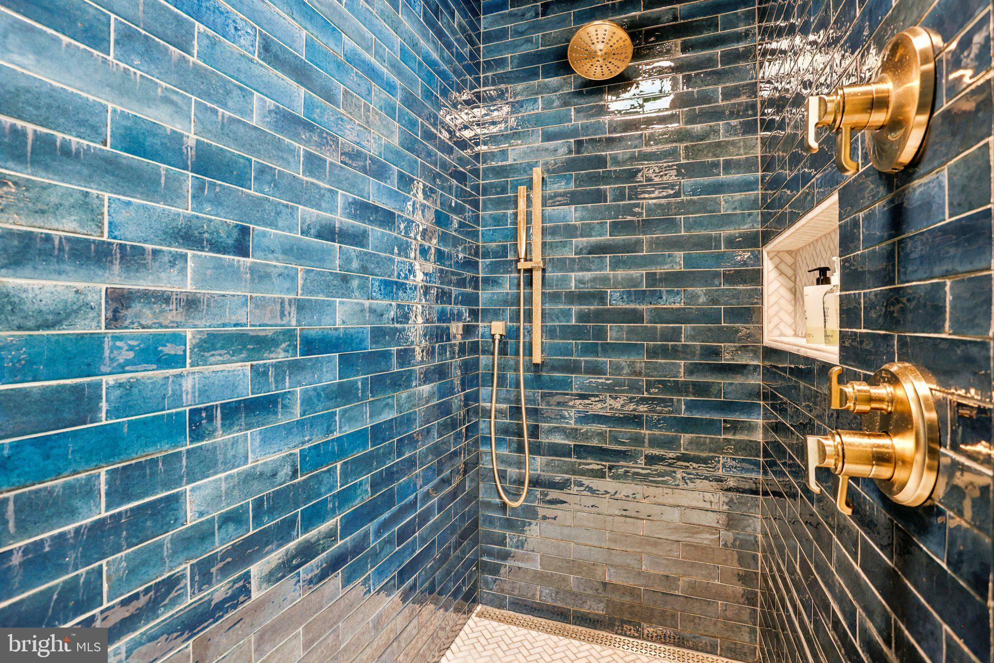 PERKIOMEN GREENE - Residential