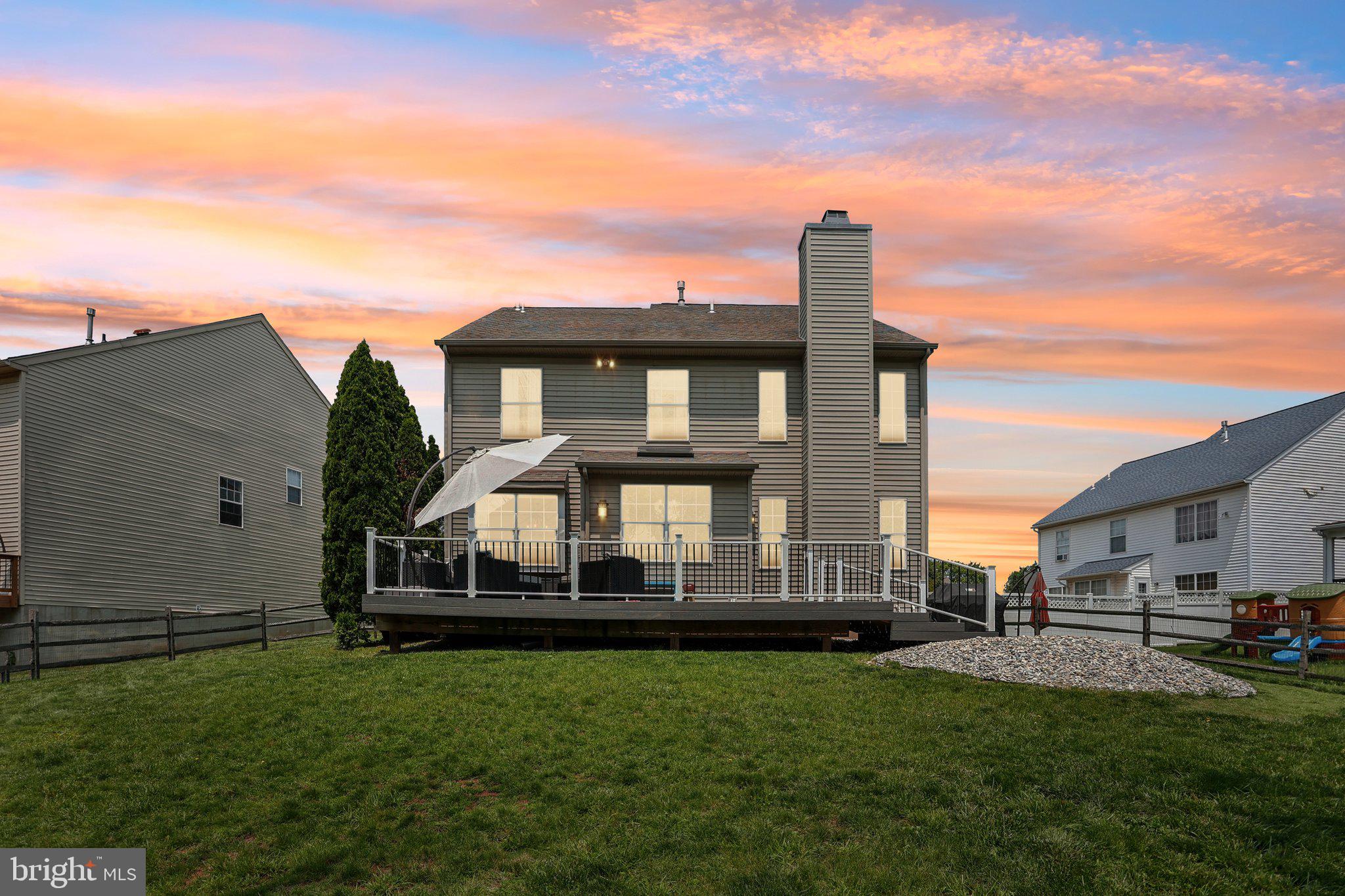 1112 CORNWALLIS WAY