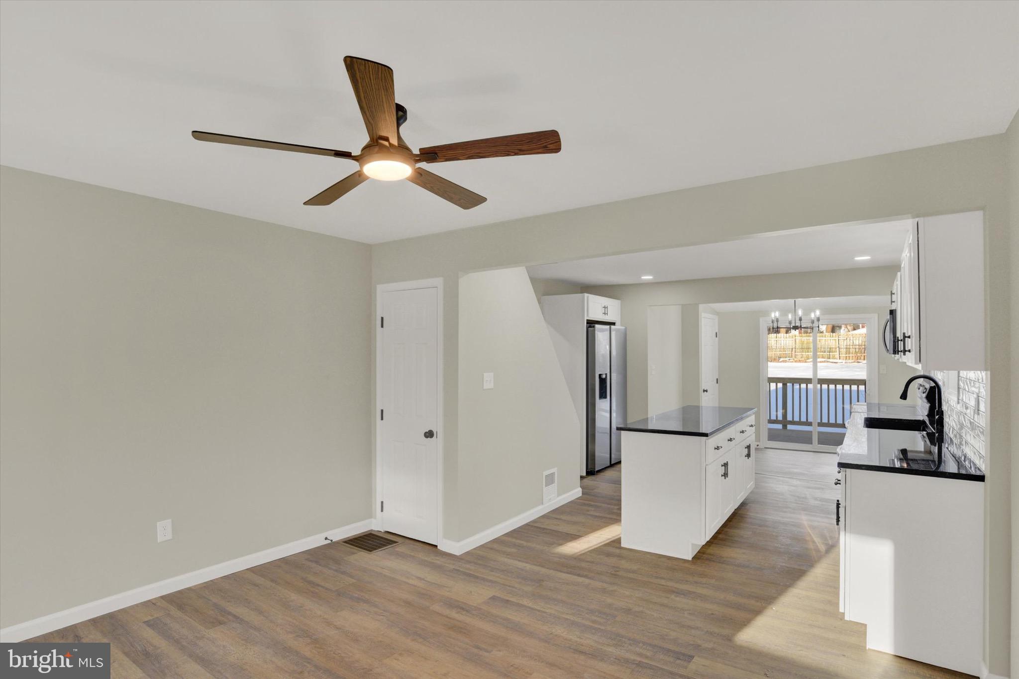 RANA VILLA SPRING TERRACE - Residential