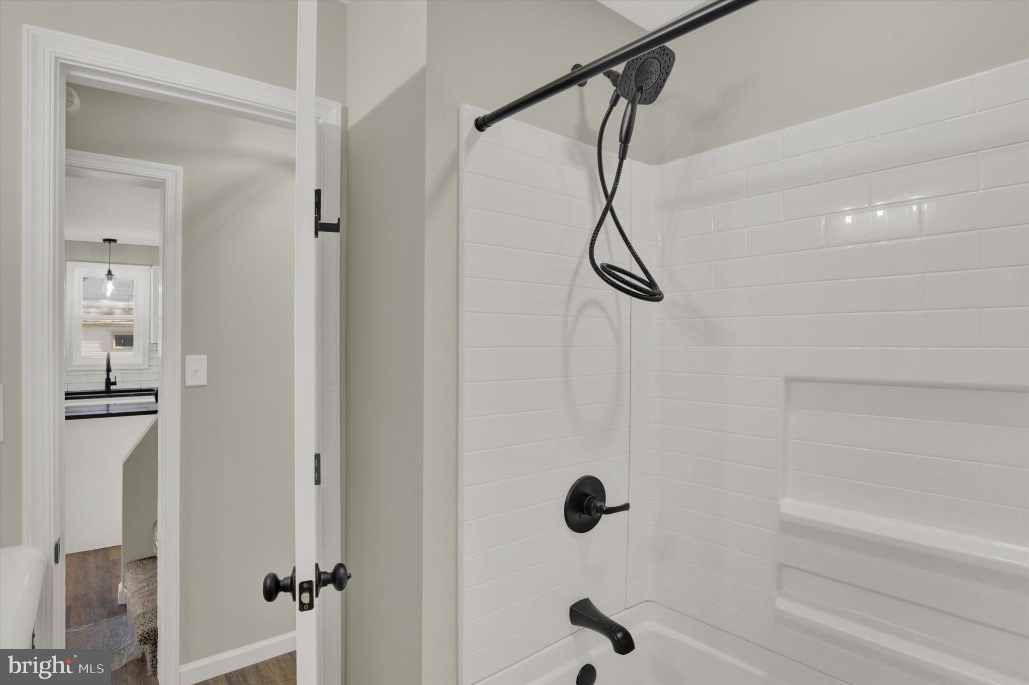 RANA VILLA SPRING TERRACE - Residential