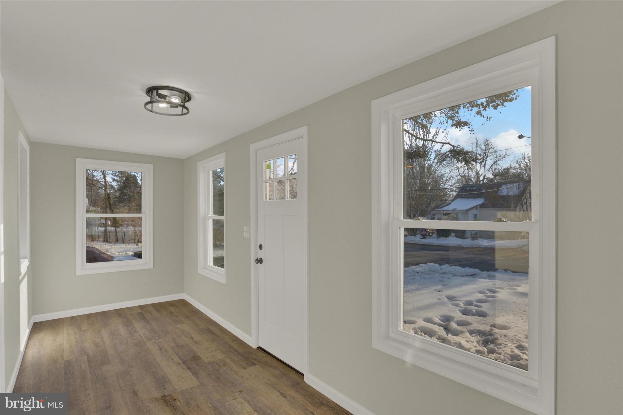 RANA VILLA SPRING TERRACE - Residential