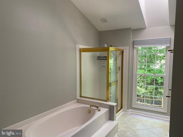 POTOMAC LAKES - Residential Lease