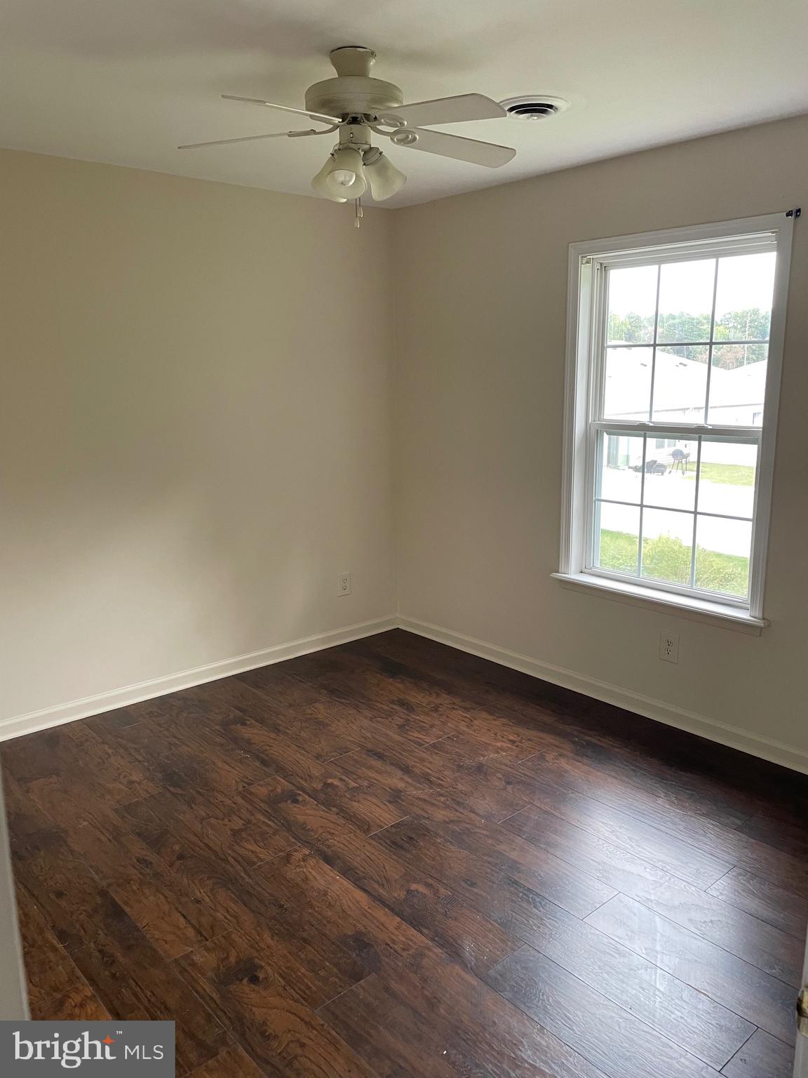 STONE GATE - Residential Lease