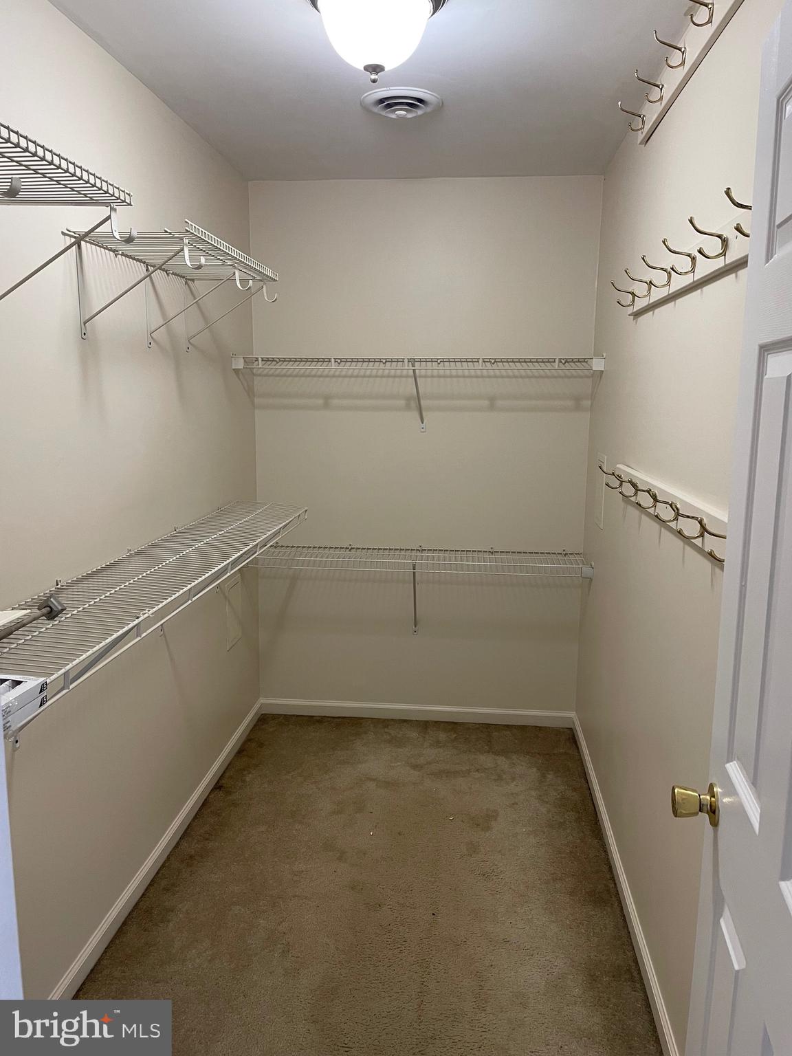 STONE GATE - Residential Lease