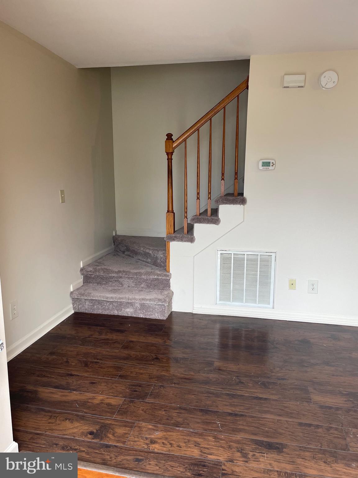 STONE GATE - Residential Lease