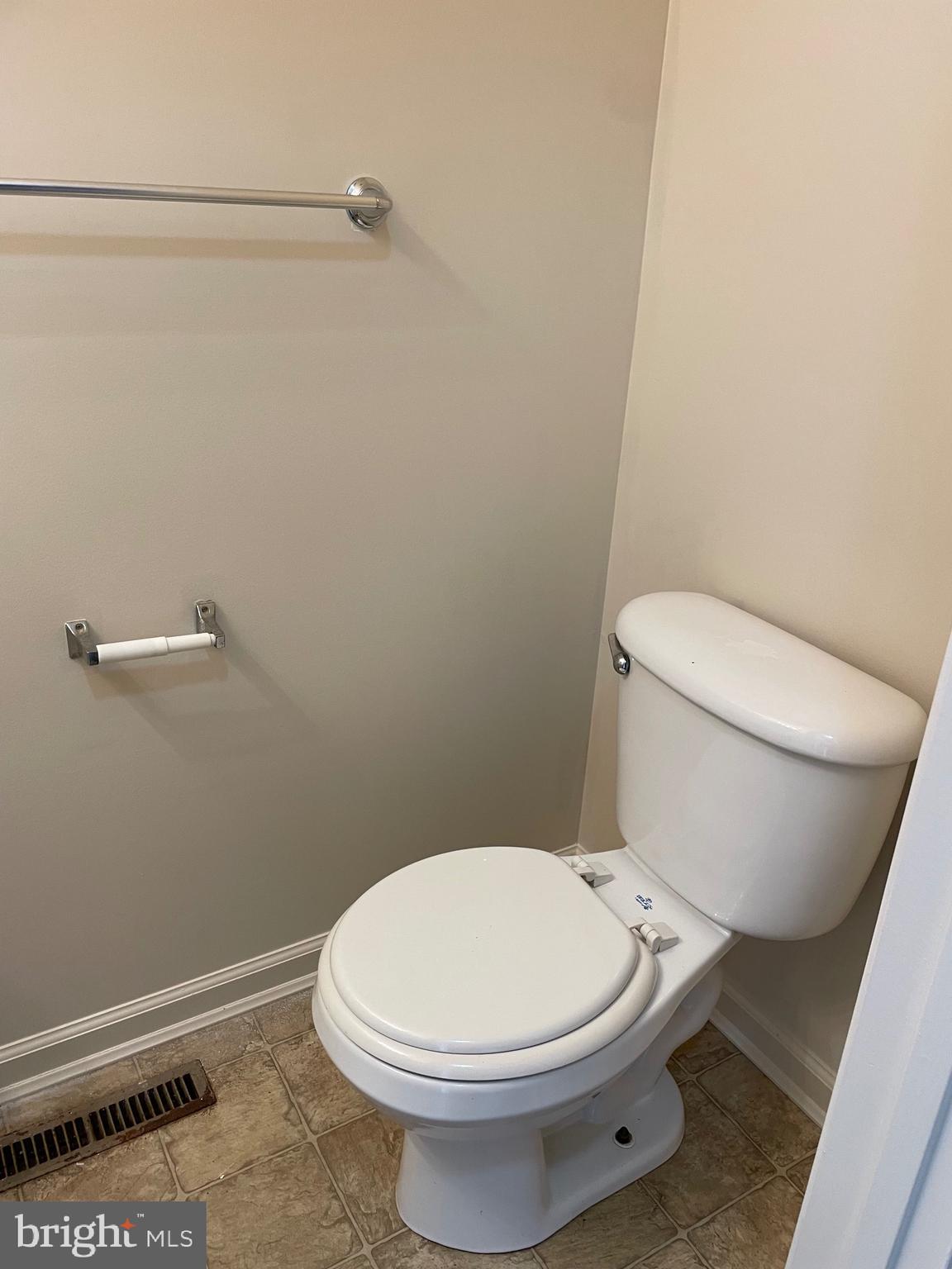 STONE GATE - Residential Lease