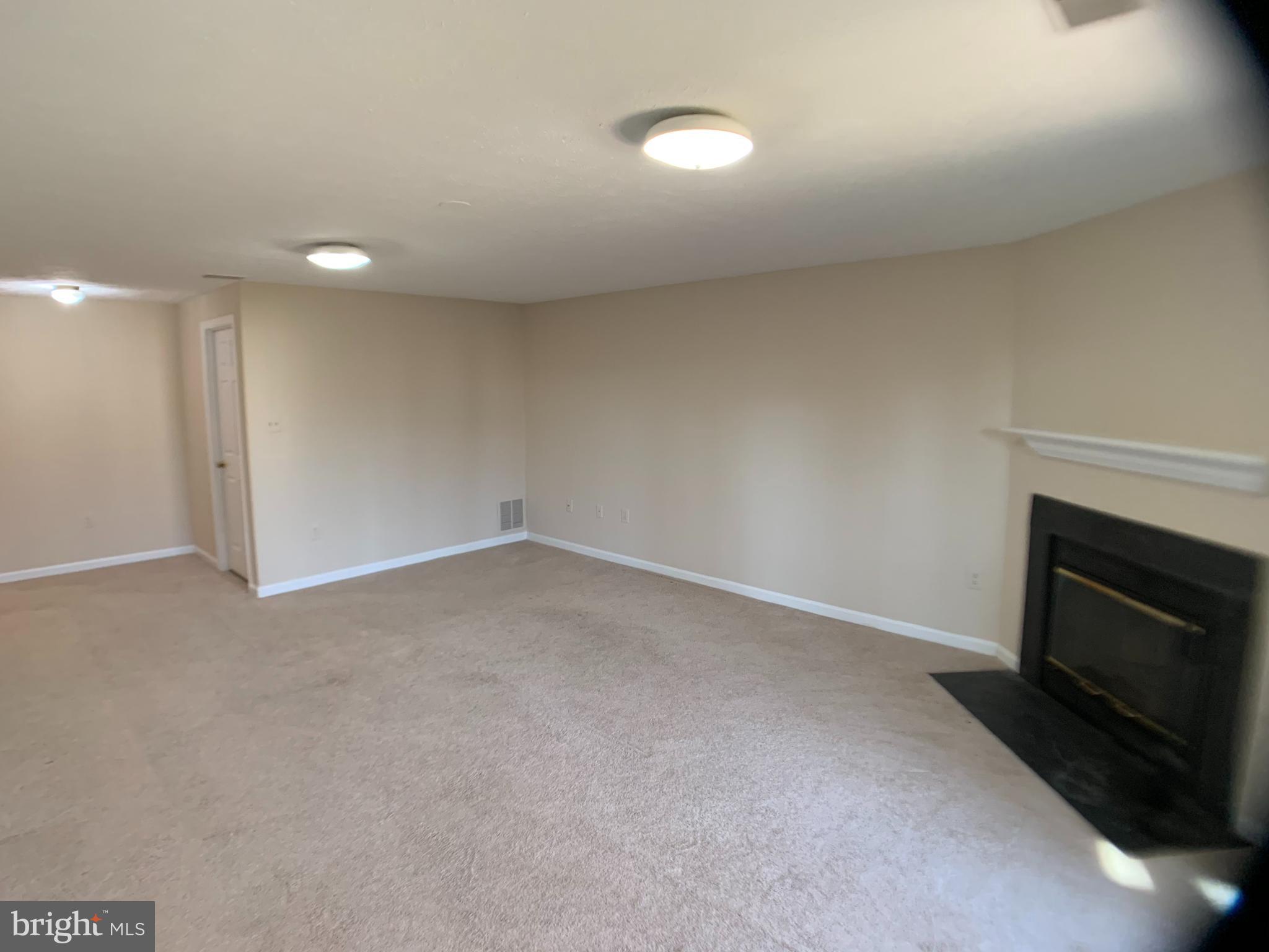 MONTCLAIR - Residential Lease