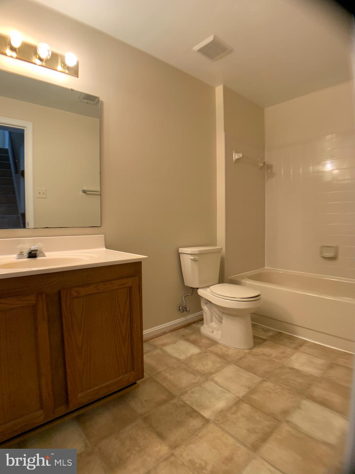 MONTCLAIR - Residential Lease