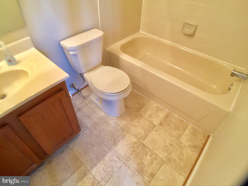 MONTCLAIR - Residential Lease