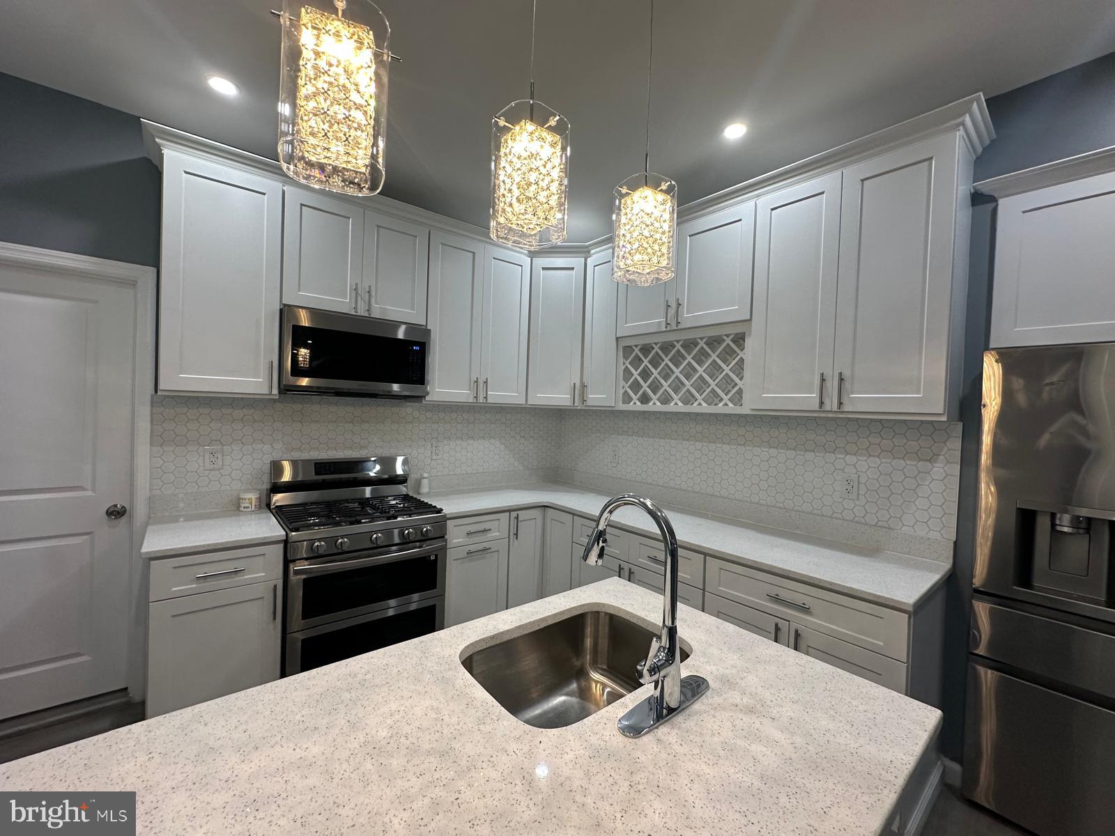 FRANKFORD - Residential