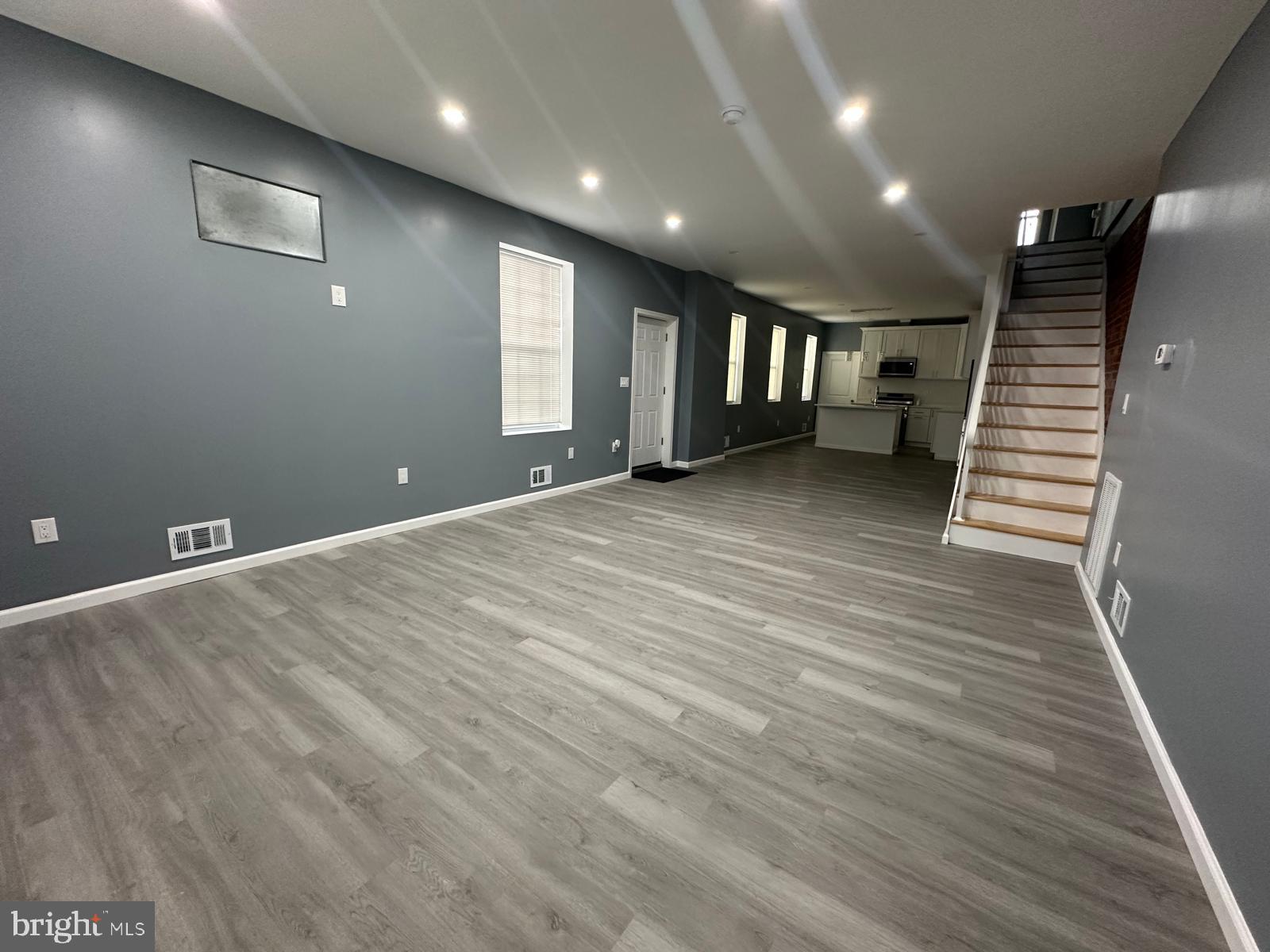 FRANKFORD - Residential