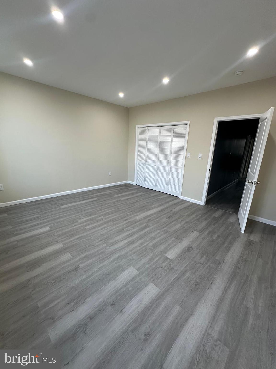 FRANKFORD - Residential