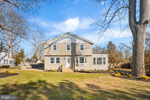 Homes For Sale - 116 Bay Avenue<br/> FORKED RIVER, NJ 08731