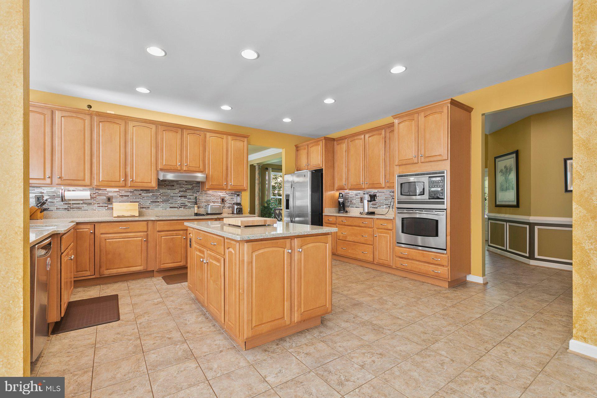 PORTOBELLO ESTATES - Residential