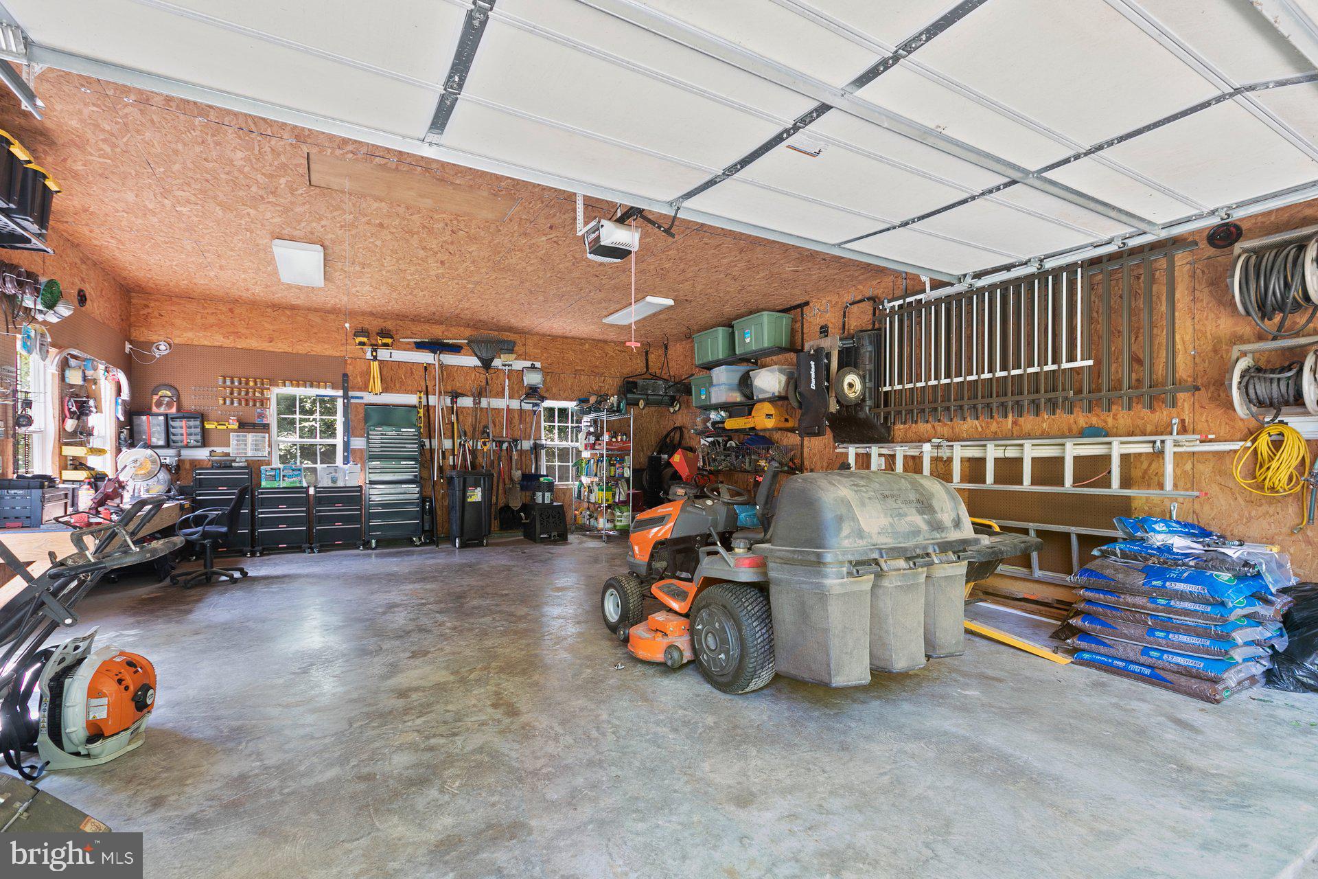 PORTOBELLO ESTATES - Residential