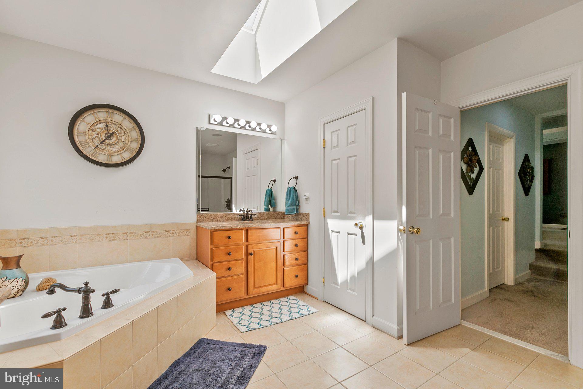 PORTOBELLO ESTATES - Residential