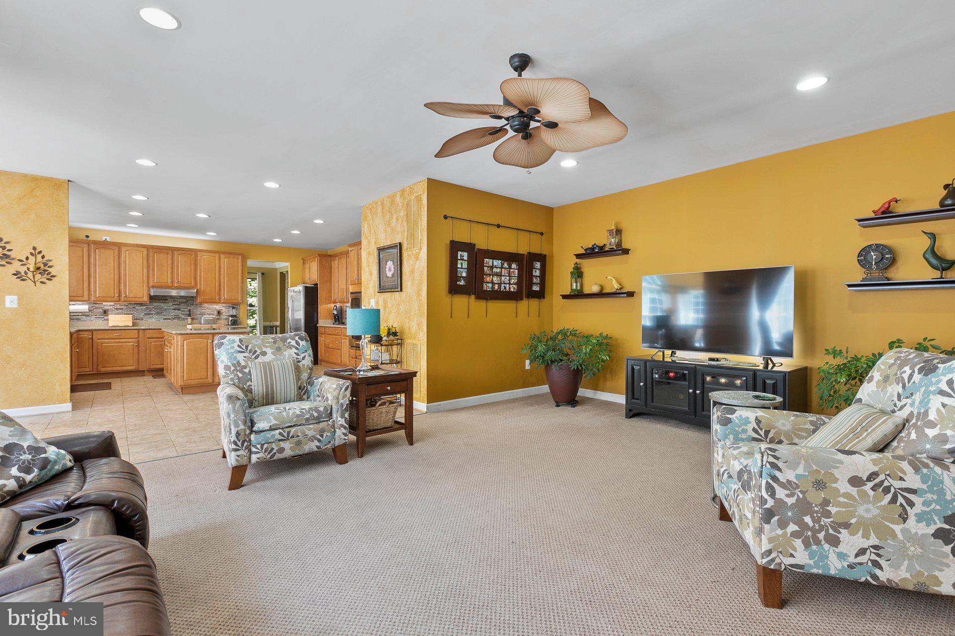 PORTOBELLO ESTATES - Residential