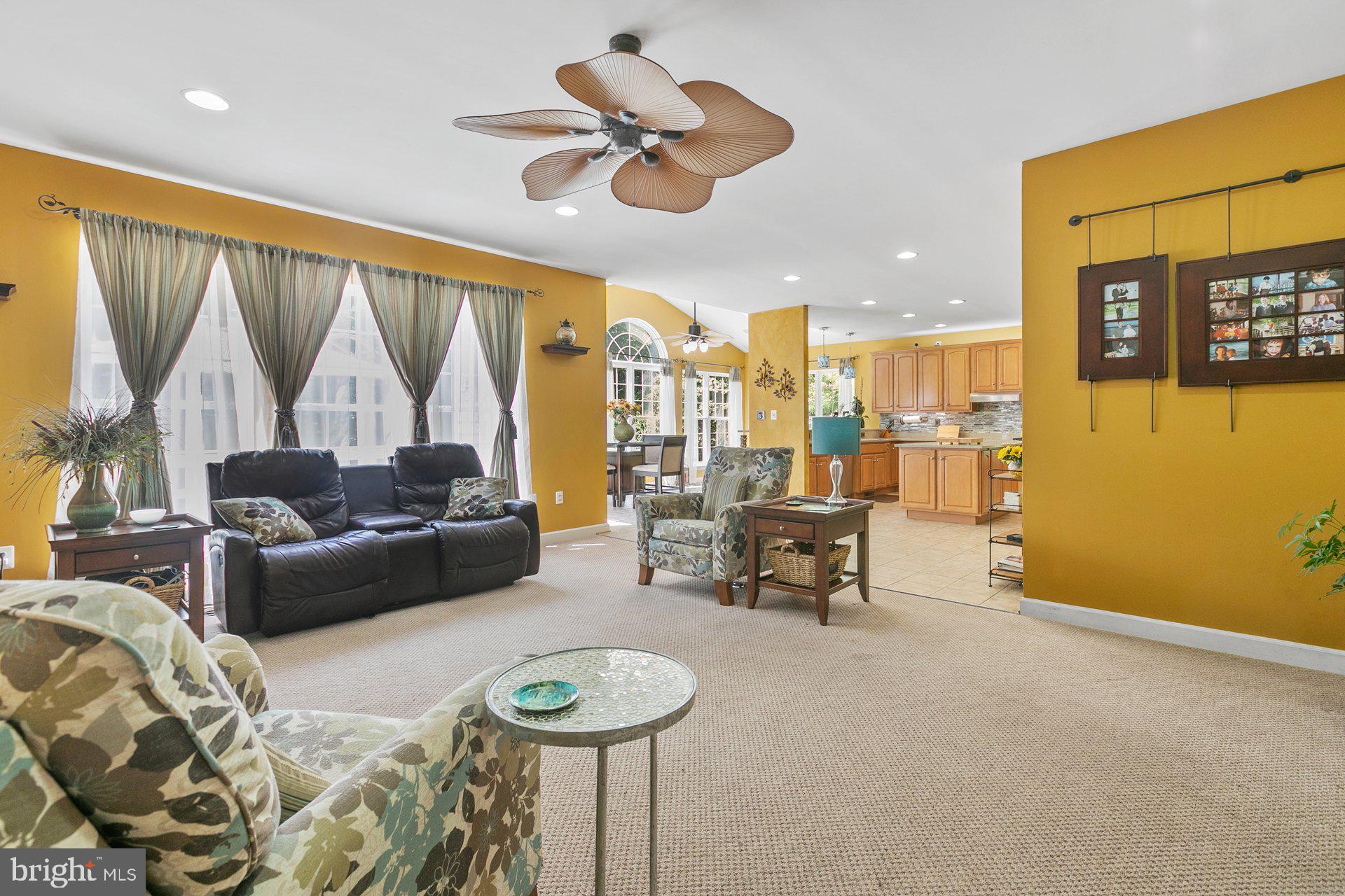 PORTOBELLO ESTATES - Residential