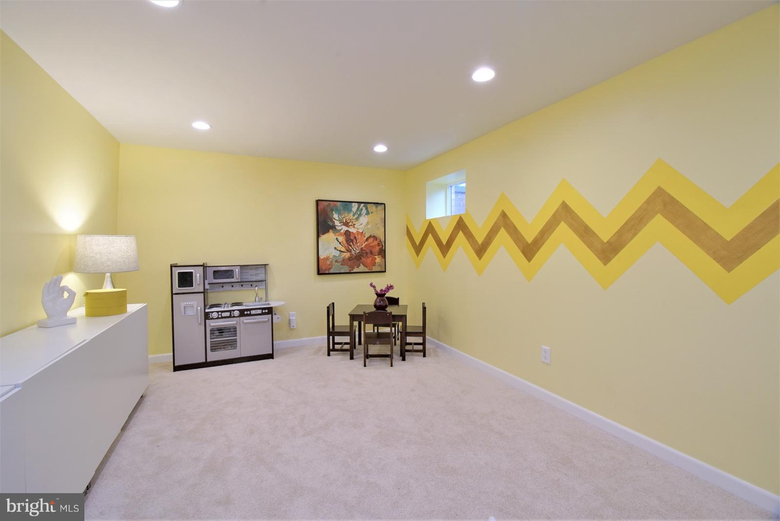 DEEPWOOD - Residential