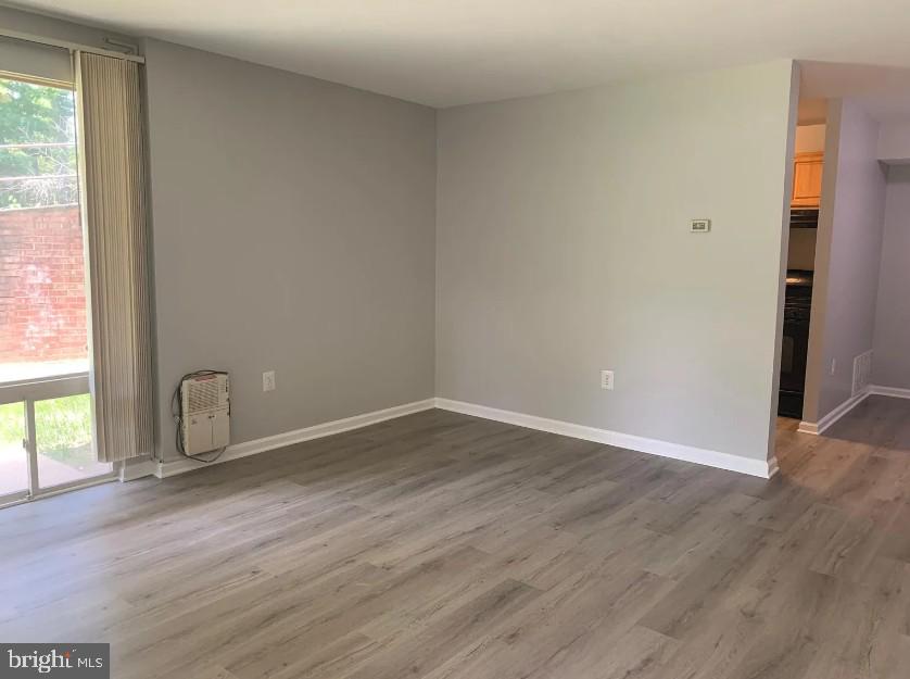 HOLLY HILL CONDOMINIUMS - Residential