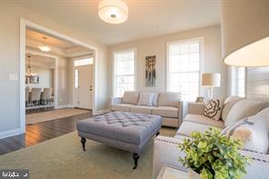 110 LEXINGTON MANOR
