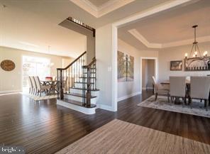 110 LEXINGTON MANOR