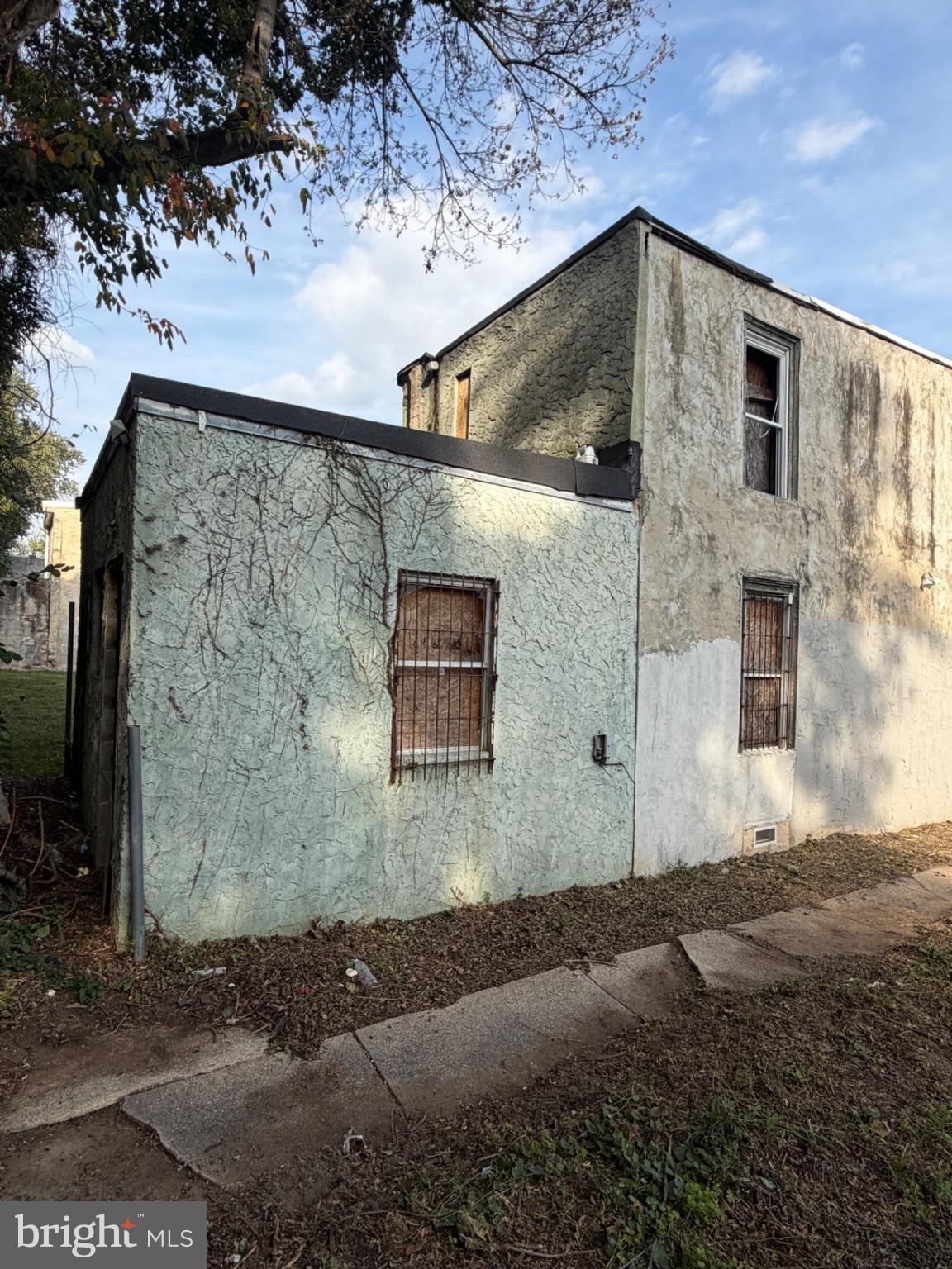 71 E ASHMEAD STREET