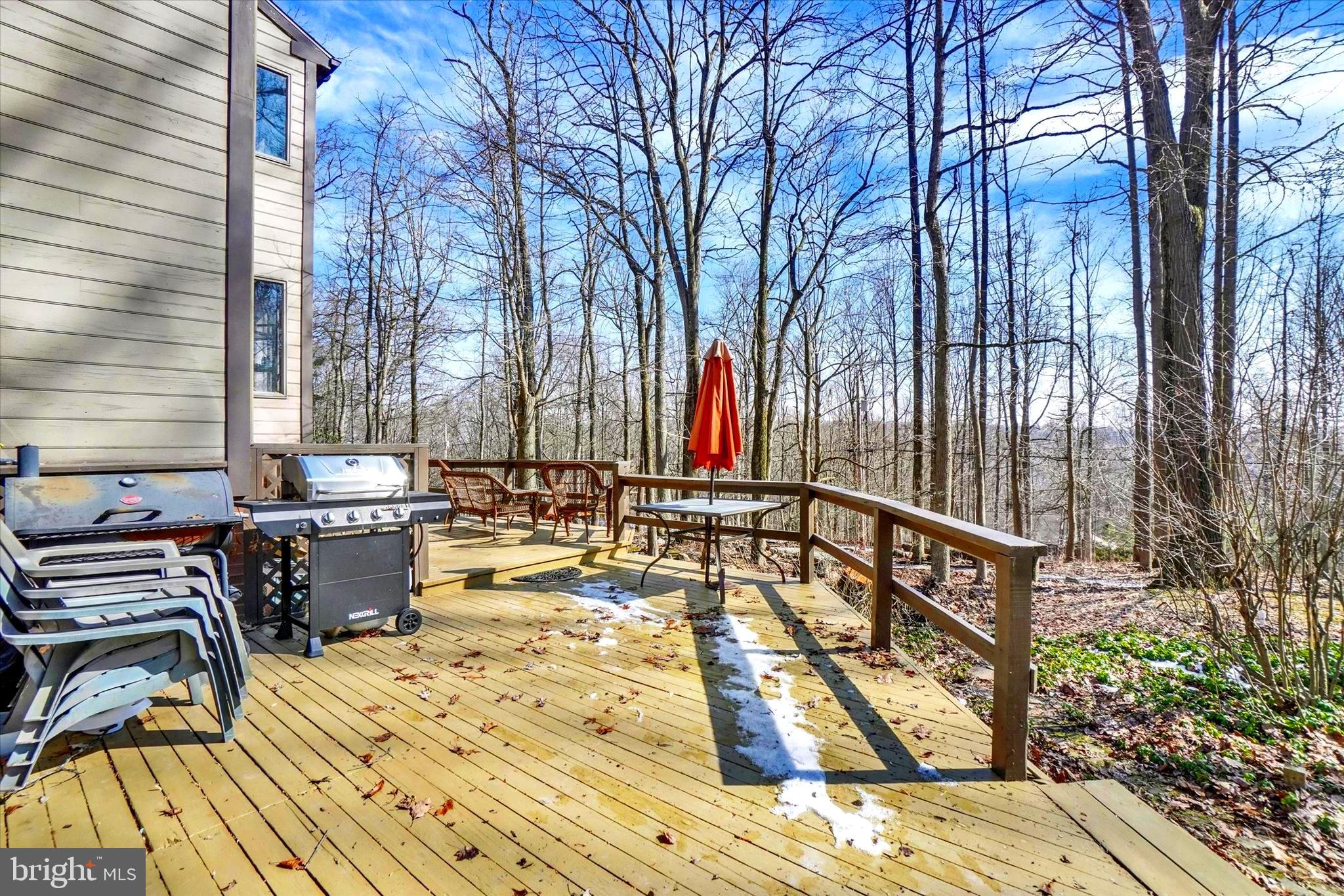 SPRING HILL ACRES - Residential