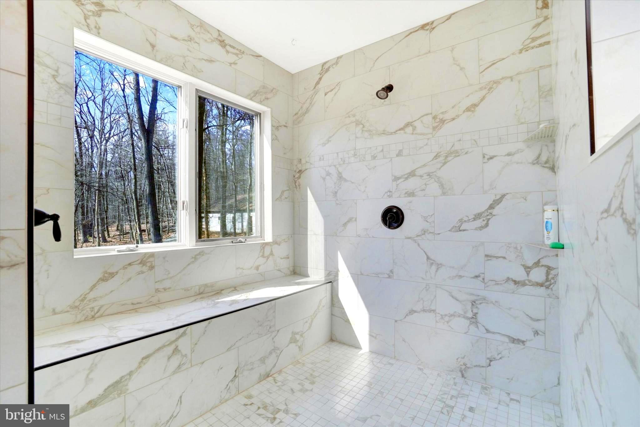 SPRING HILL ACRES - Residential