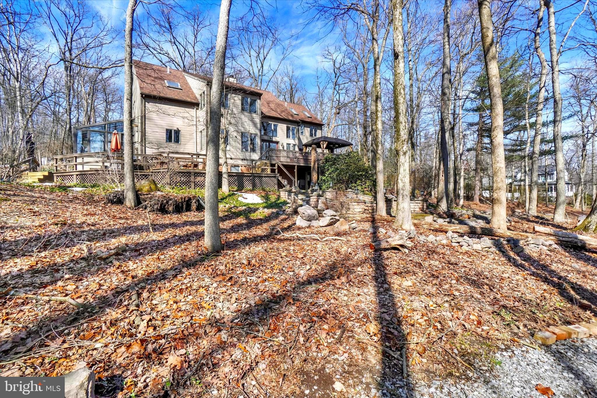 SPRING HILL ACRES - Residential