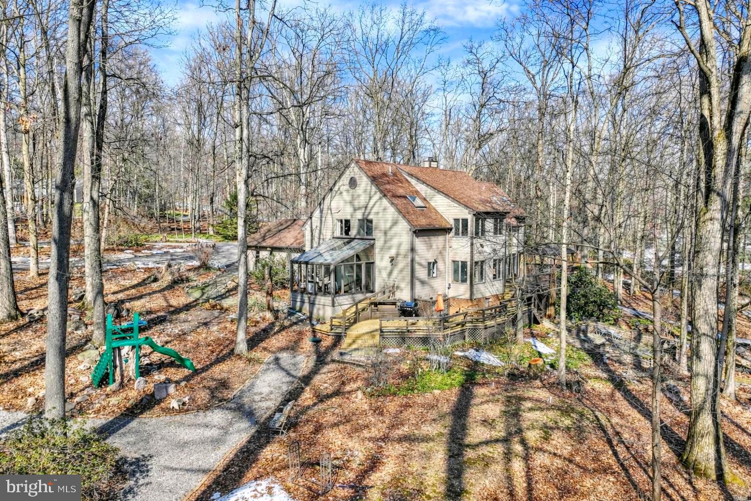 SPRING HILL ACRES - Residential