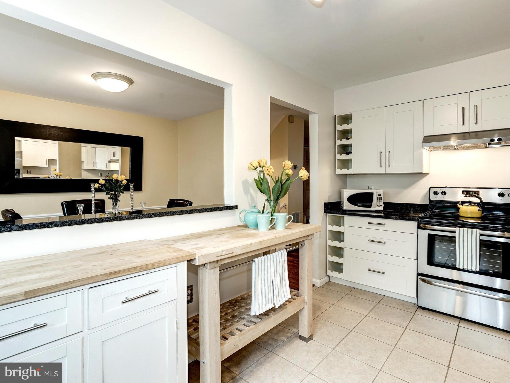 COLONY PARK - Residential