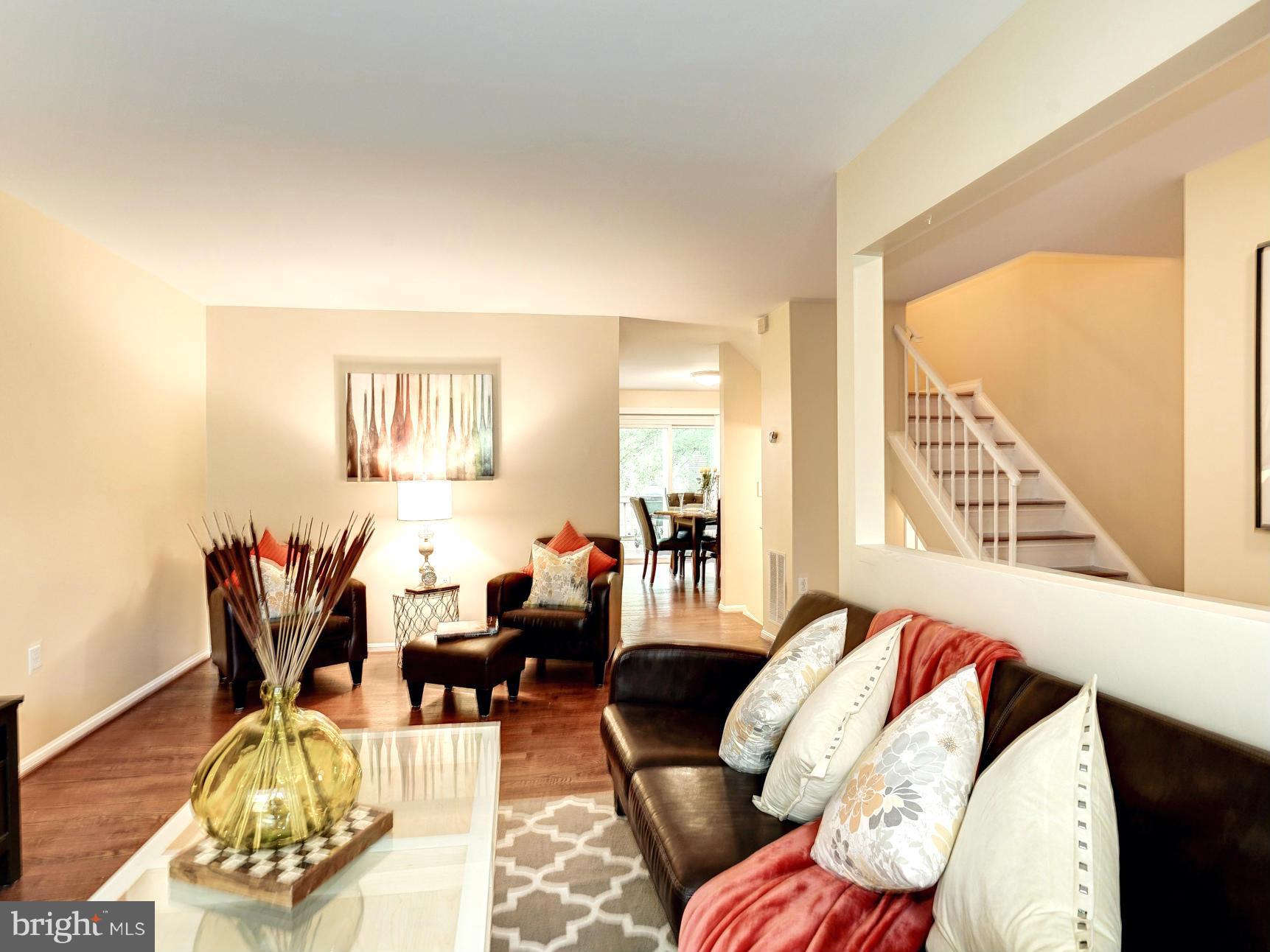 COLONY PARK - Residential