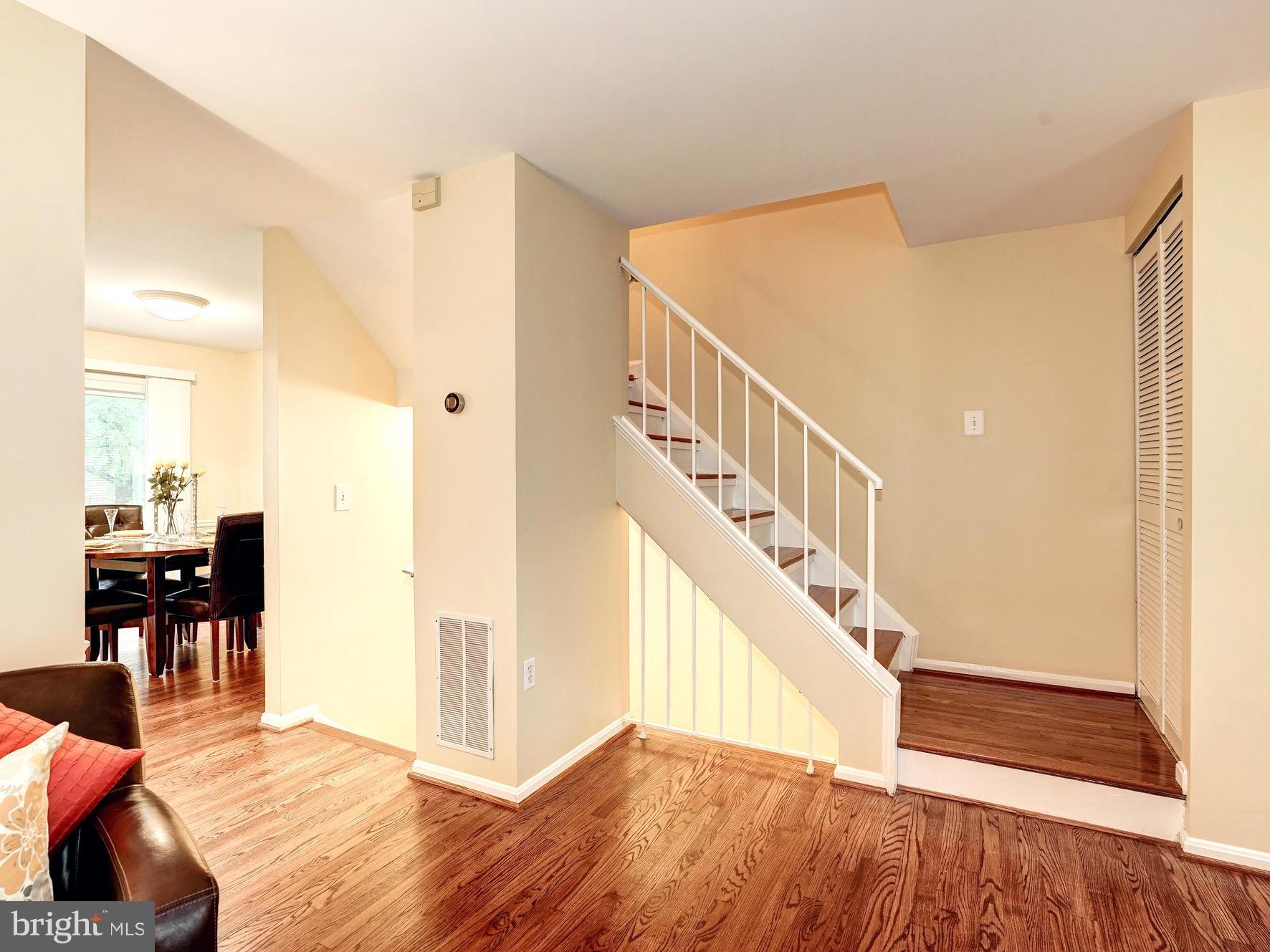 COLONY PARK - Residential