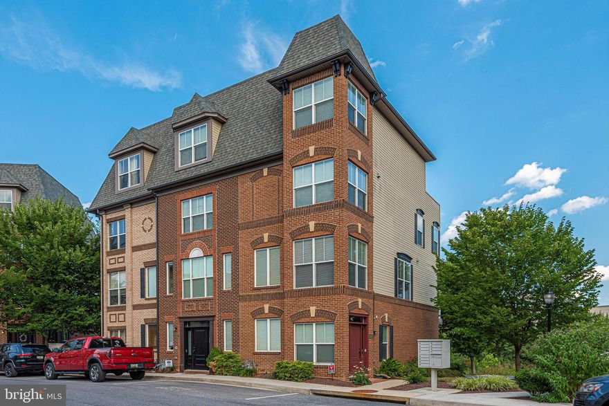 Welcome Home to this highly sought after End Unit with 4th floor Loft bedroom and access to Rooftop Terrace. Special features include hardwood floors, granite counter tops, gas range, double wall oven,  stainless steel appliances, Balcony off kitchen, and 3rd floor Master Suite. Convenient walkable location to shopping, restaurants, Monocacy River, walking path, playground, soccer field, just Minutes to Downtown Frederick with easy Commuter Access.